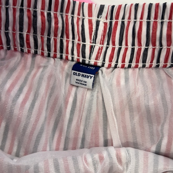 NWT Boys Old Navy Swim Trunks - Picture 5 of 5